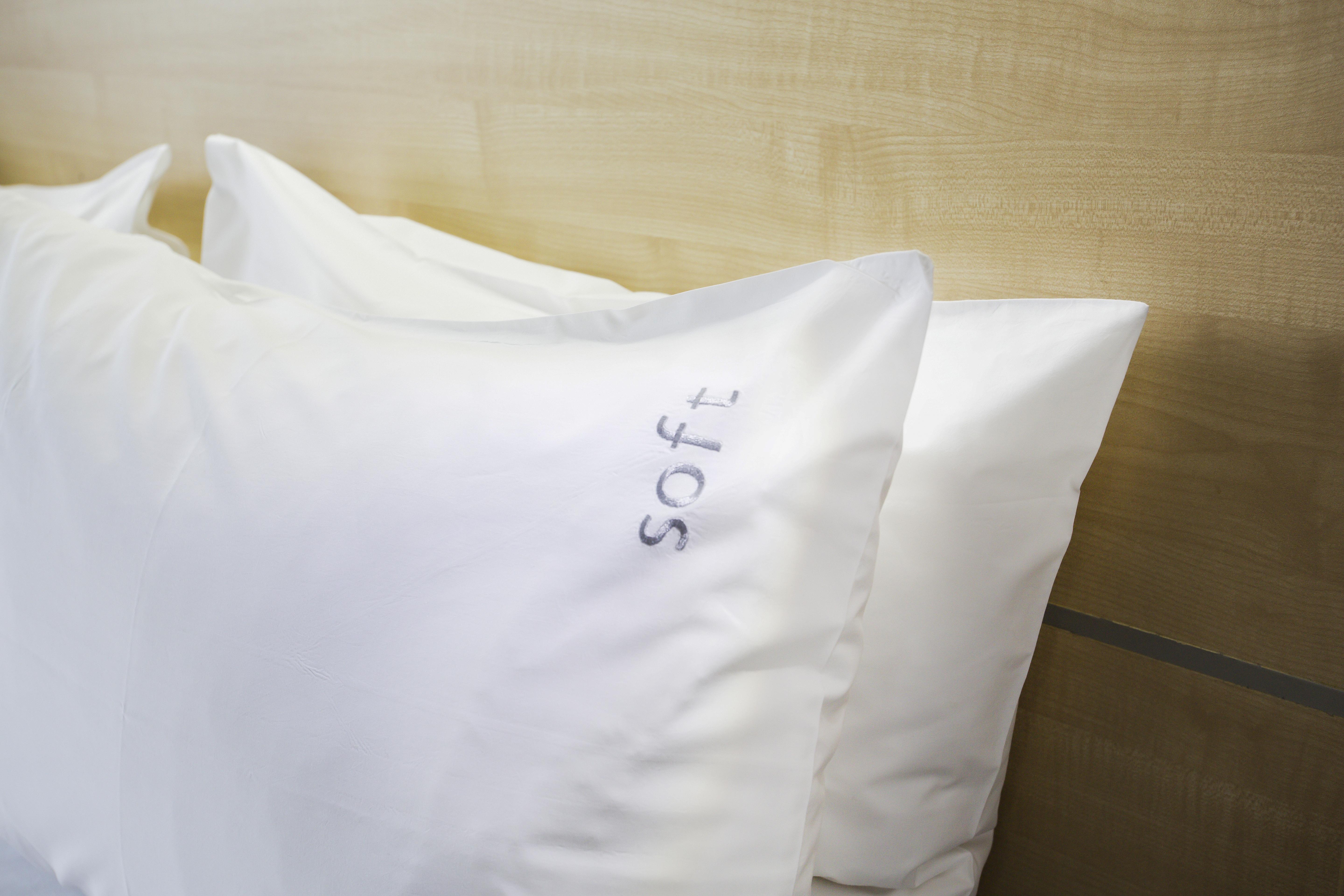 Holiday Inn Express Sandton-Woodmead By Ihg Exterior photo